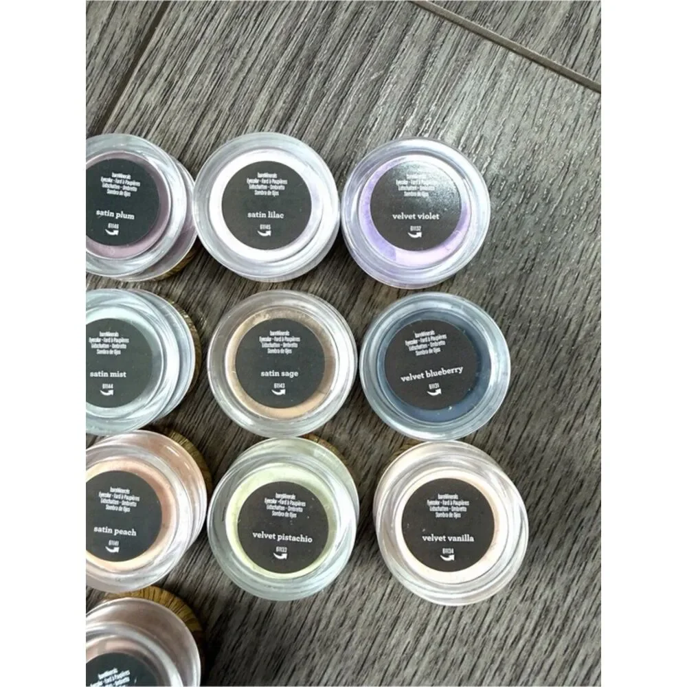 BareMinerals A Vision In Velvet Matte Satin Eyeshadow Set